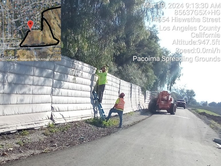 Placing stone pillar concrete cap